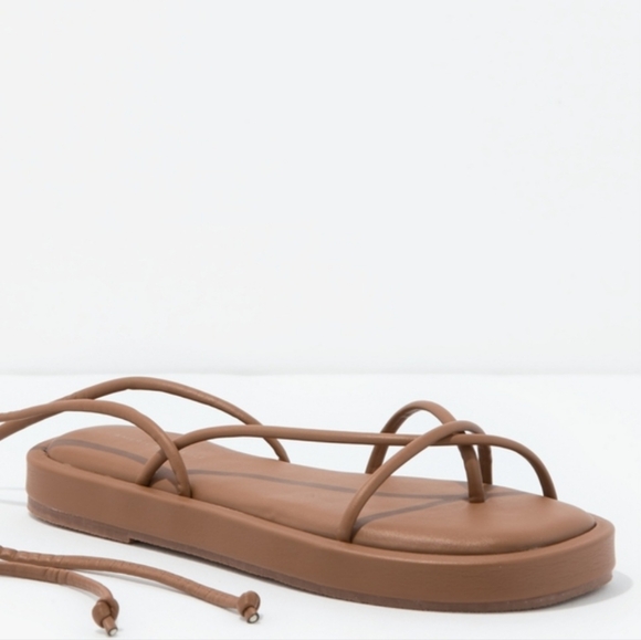 AE platform lace-up sandals - Picture 4 of 4